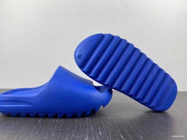 Azure Slide ID4133 Yeezy Adidas 1005